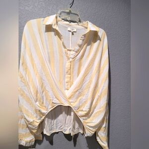 Umgee long sleeve to 3/4 sleeve  medium  yellow and white strips